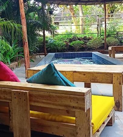 Red Monkeys Hostel Arambol Exterior photo
